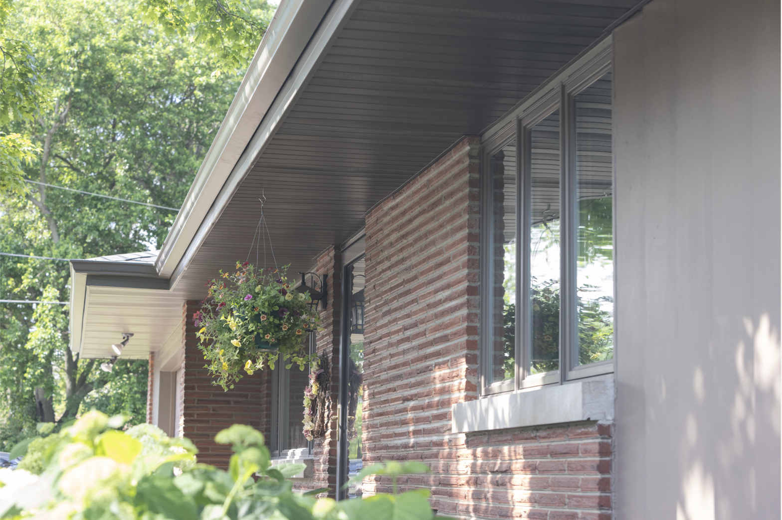 Wood Grain Aluminum Trim Coil: A Complete Natural Exterior Look