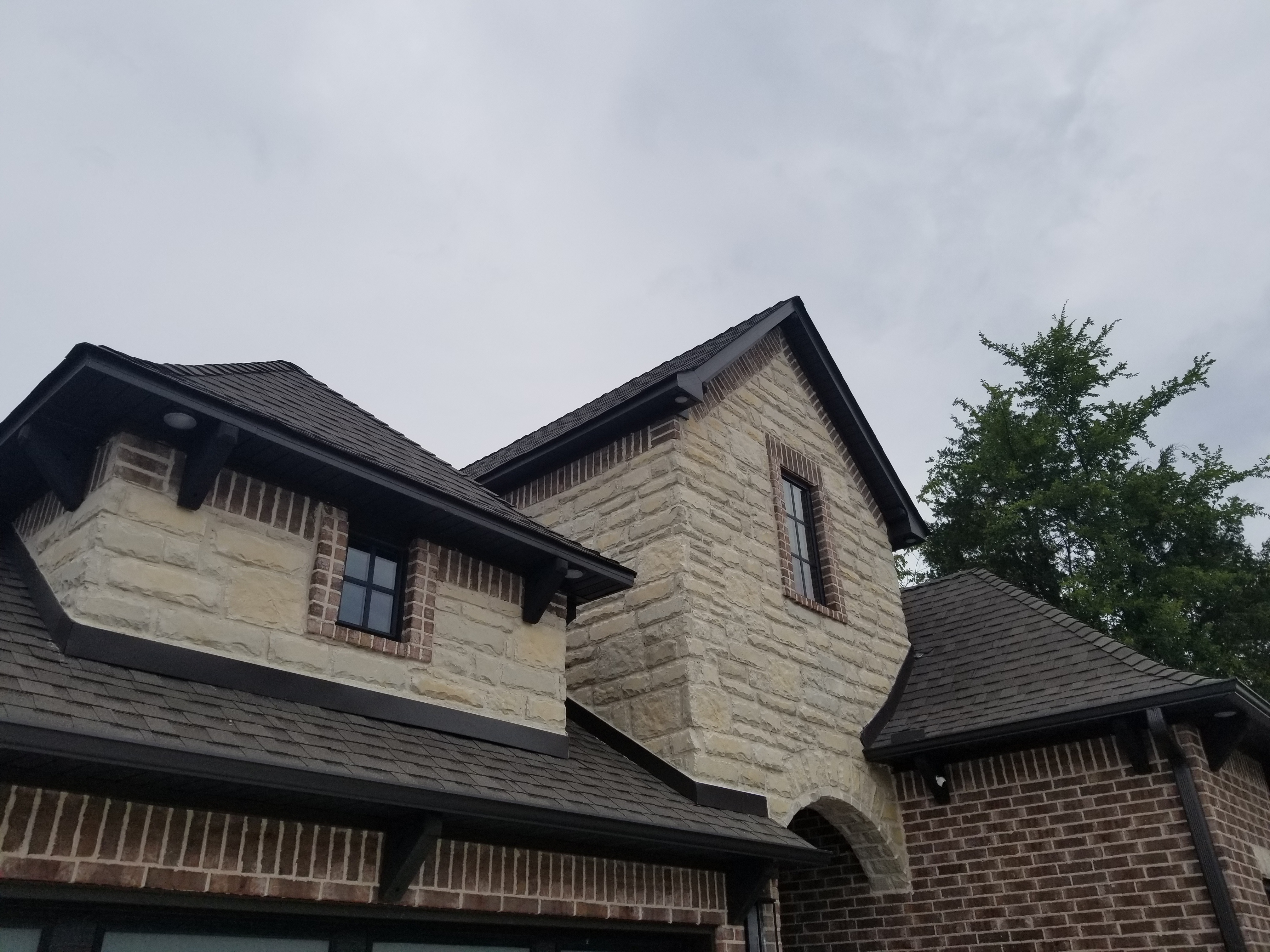 Close up View of Mocha System 3 and Custom Pvc Fascia Ft  Smith Arkansas Close Up